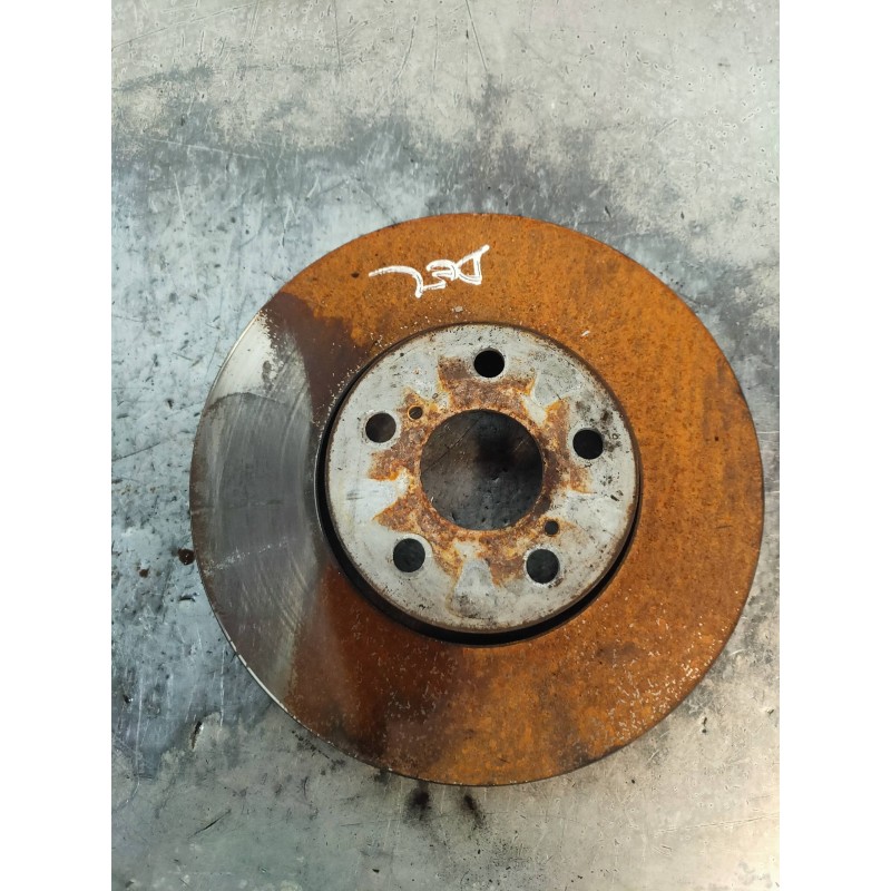 Recambio de disco freno delantero para toyota avensis berlina (t 22) 1.6 tempus (4-ptas.) referencia OEM IAM   