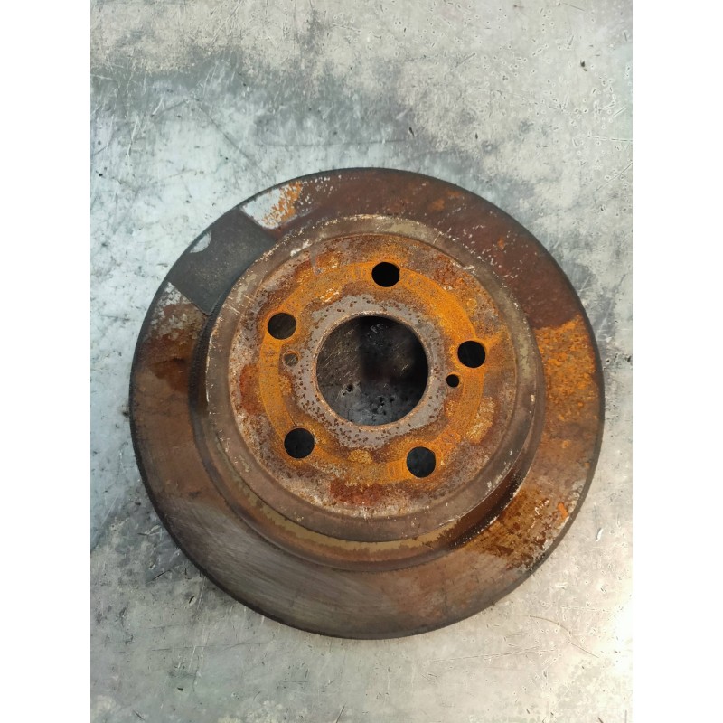 Recambio de disco freno trasero para toyota avensis berlina (t 22) 1.6 tempus (4-ptas.) referencia OEM IAM   