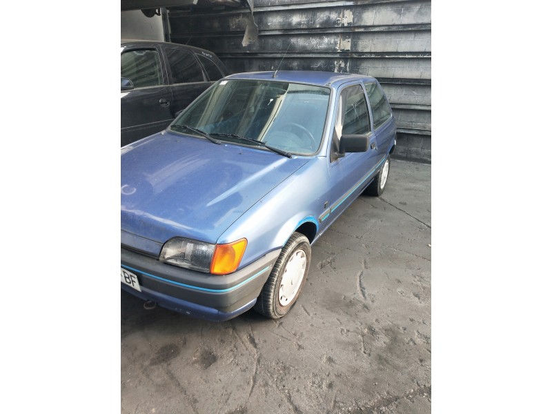 ford fiesta berl./courier del año 1992