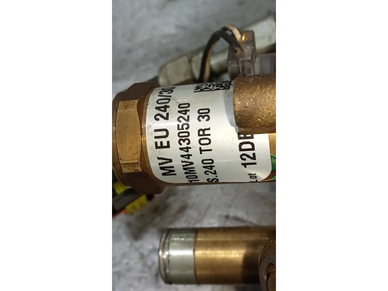 Recambio de bomba combustible para kia opirus básico referencia OEM IAM 10MV44305240  AFORADOR