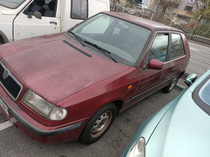skoda felicia berlina ( 791) del año 1998