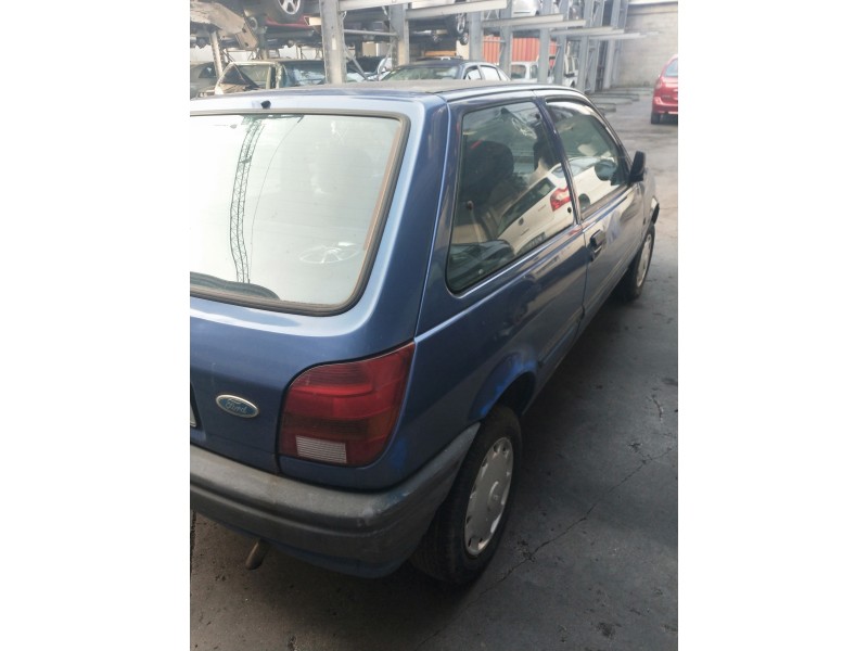 ford fiesta berl./courier del año 1992
