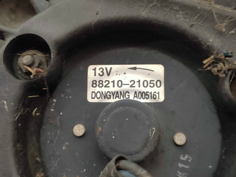 Recambio de electroventilador para ssangyong kyron 200 xdi limited referencia OEM IAM 8821021050  