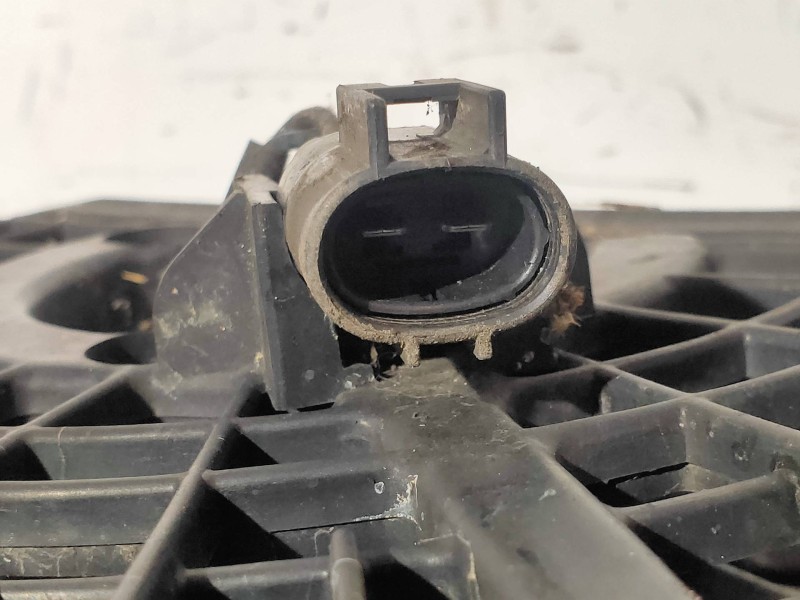 Recambio de electroventilador para ssangyong kyron 200 xdi limited referencia OEM IAM 8821021050  