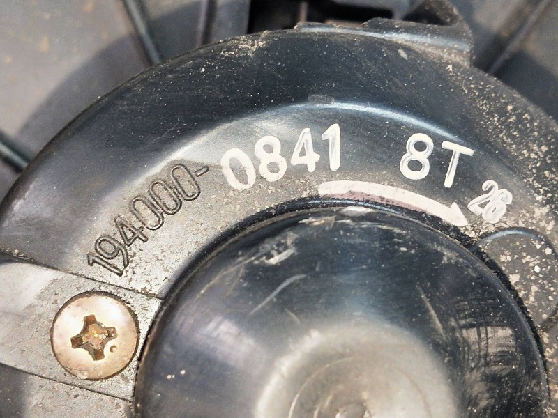 Recambio de motor calefaccion para toyota land cruiser (j9) referencia OEM IAM 19400008418T26  