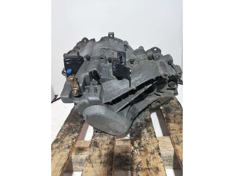 Recambio de caja cambios para volvo s80 berlina 2.4 (125kw) referencia OEM IAM P1208962 M56H T105023