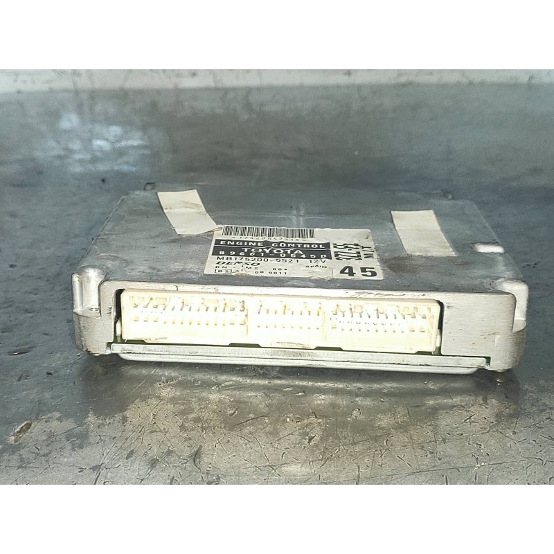 Recambio de centralita motor uce para toyota avensis berlina (t 22) 1.6 tempus (4-ptas.) referencia OEM IAM MB1752005521 8966105