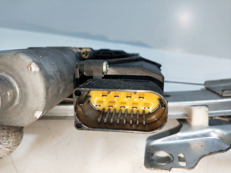 Recambio de elevalunas trasero izquierdo para mercedes clase a (w168) 1.6 cat referencia OEM IAM 114898XXX  5P