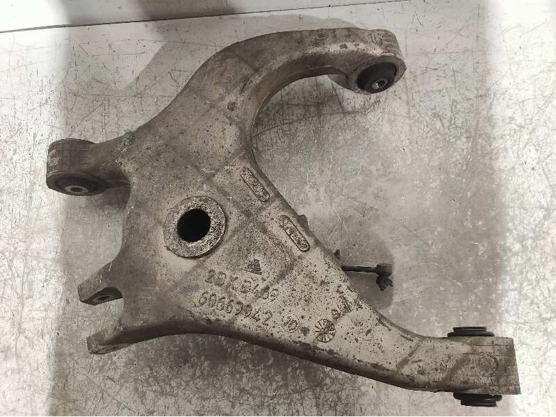 Recambio de brazo suspension inferior trasero derecho para lancia thesis (115) 3.0 v6 24v cae emblema referencia OEM IAM 6066994