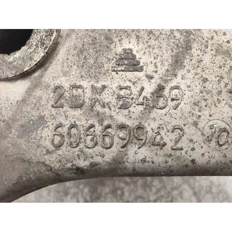Recambio de brazo suspension inferior trasero derecho para lancia thesis (115) 3.0 v6 24v cae emblema referencia OEM IAM 6066994