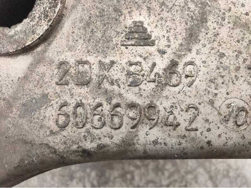 Recambio de brazo suspension inferior trasero derecho para lancia thesis (115) 3.0 v6 24v cae emblema referencia OEM IAM 6066994