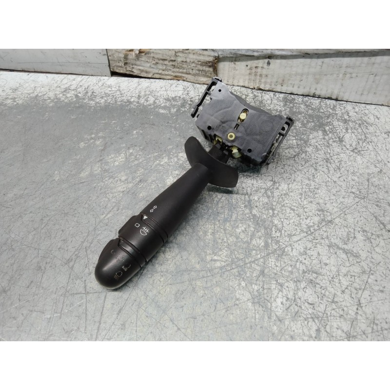 Recambio de mando luces para opel vivaro combi 2.9t corto referencia OEM IAM 8200070265 91167047D 