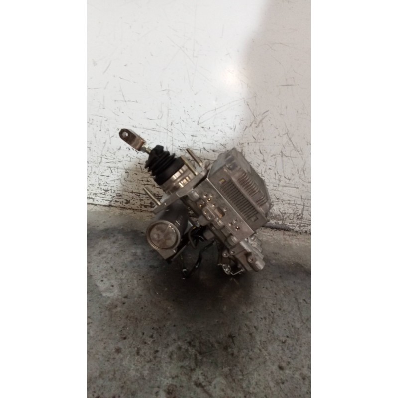 Recambio de abs para toyota auris touring sports (e18) 1.8 16v cat (híbrido) referencia OEM IAM 4721012130  