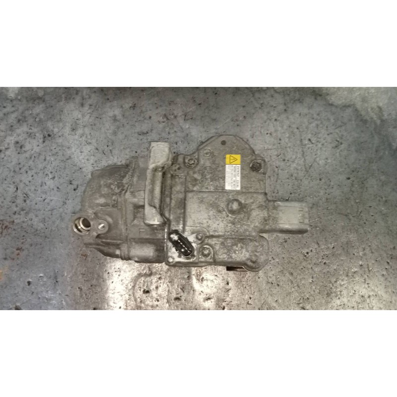 Recambio de compresor aire acondicionado para toyota auris touring sports (e18) 1.8 16v cat (híbrido) referencia OEM IAM 0422001