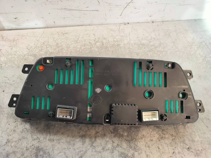 Recambio de cuadro instrumentos para ssangyong kyron 200 xdi limited referencia OEM IAM 8021009040  