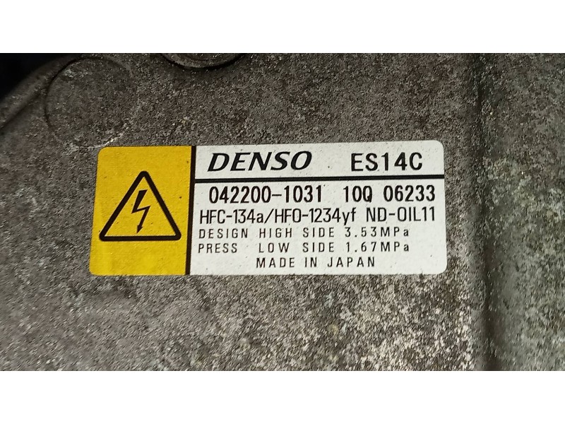 Recambio de compresor aire acondicionado para toyota auris touring sports (e18) 1.8 16v cat (híbrido) referencia OEM IAM 0422001