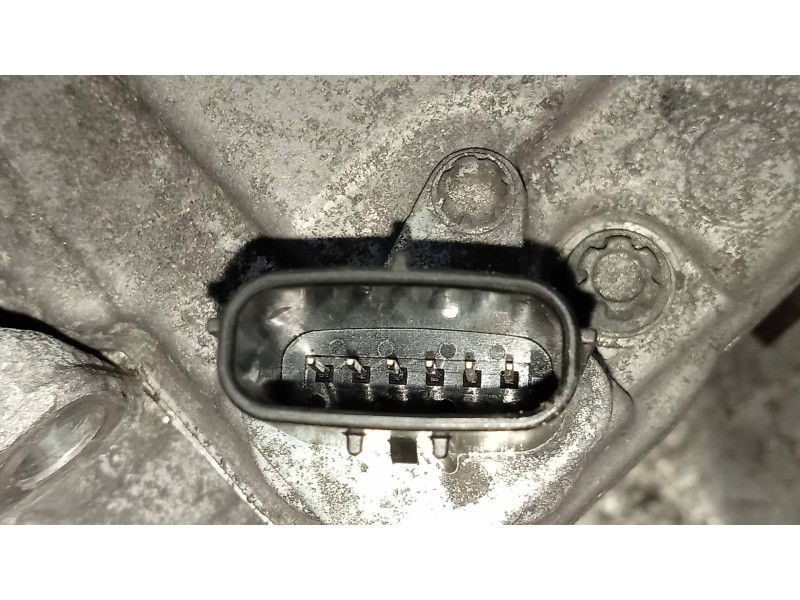 Recambio de compresor aire acondicionado para toyota auris touring sports (e18) 1.8 16v cat (híbrido) referencia OEM IAM 0422001