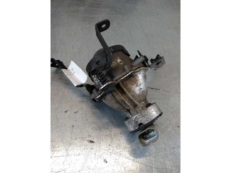 Recambio de faro antiniebla izquierdo para kia cee´d 1.6 cat referencia OEM IAM   