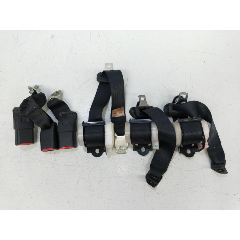 Recambio de juego cinturones trasero para mazda 2 lim. (de) 1.6 crtd active + (5-ptas.) (66kw) referencia OEM IAM   5P