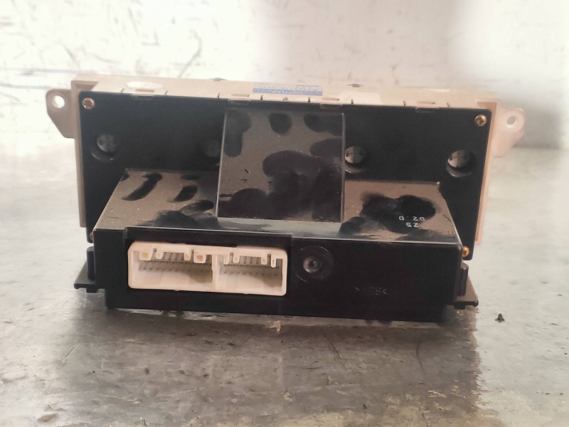 Recambio de mando calefaccion / aire acondicionado para toyota avensis berlina (t 22) 1.6 tempus (4-ptas.) referencia OEM IAM MB