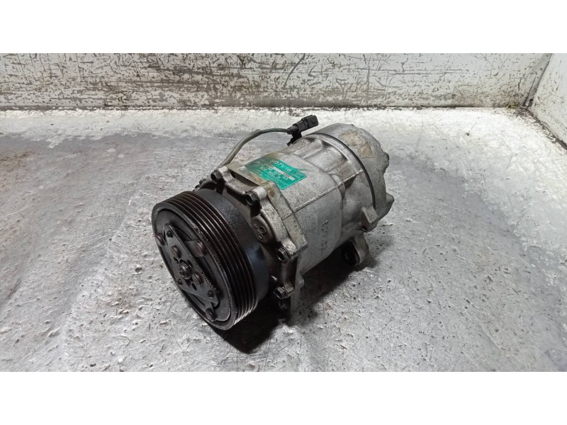 Recambio de compresor aire acondicionado para seat alhambra (7v8) sxe referencia OEM IAM SD7V161221 7M0820803R 