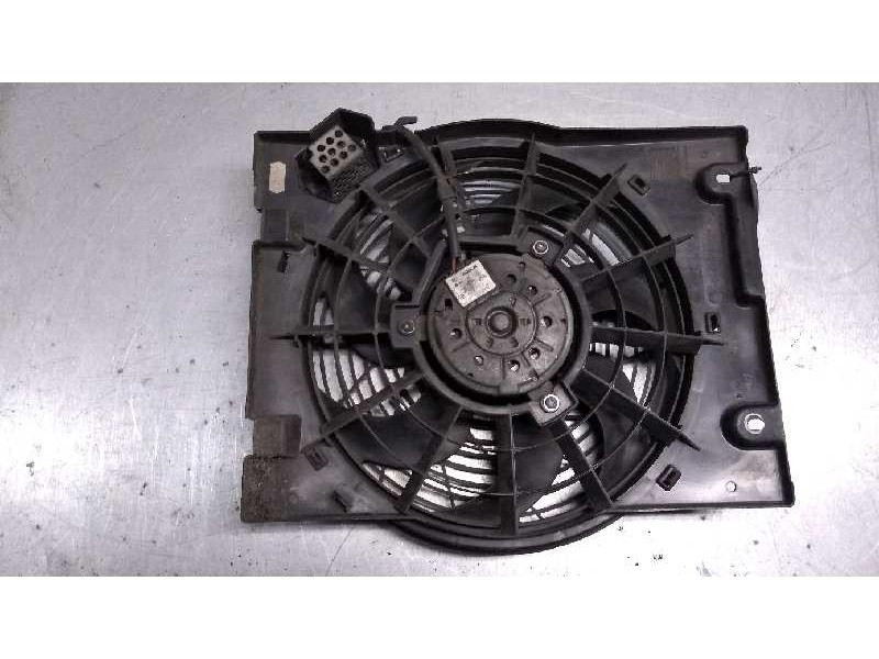 Recambio de electroventilador para opel zafira a blue line referencia OEM IAM 0130303840 YS BOSCH