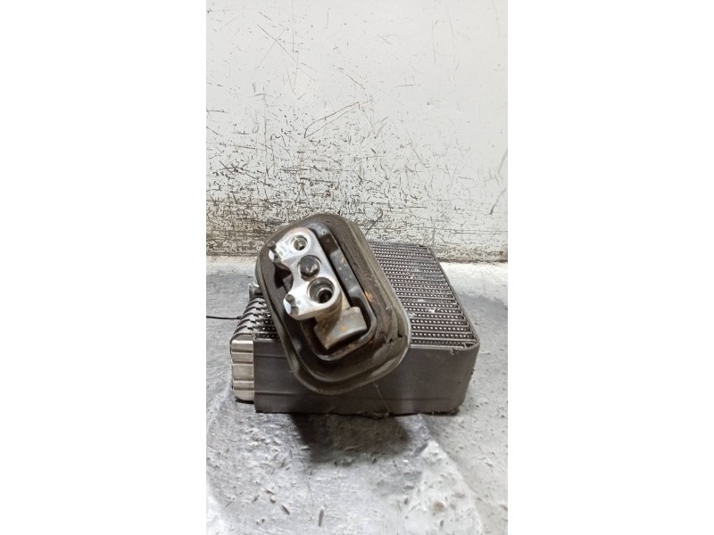 Recambio de evaporador aire acondicionado para kia opirus básico referencia OEM IAM F108CG2AA01  