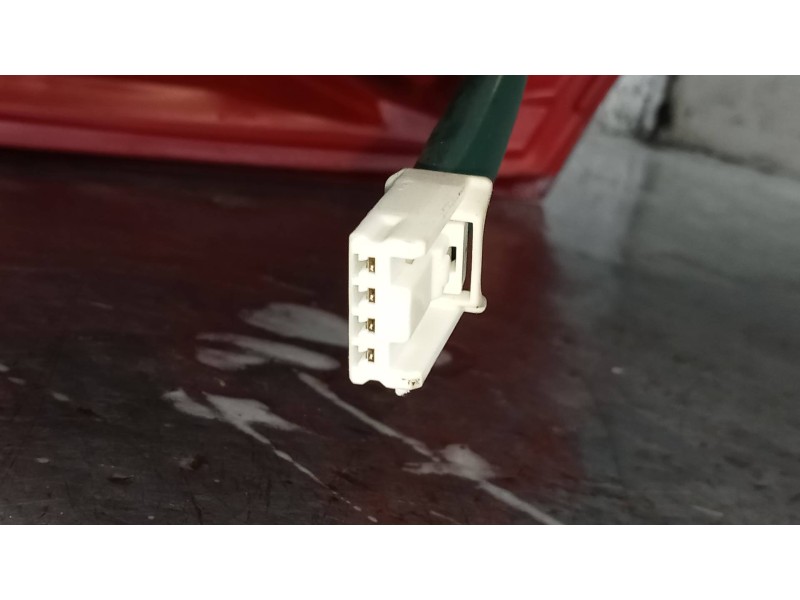 Recambio de piloto trasero derecho para toyota auris touring sports (e18) 1.8 16v cat (híbrido) referencia OEM IAM   