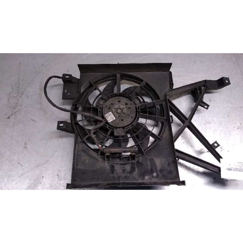 Recambio de electroventilador para opel vectra b berlina 2.0 dti referencia OEM IAM 0130303849 52475659 BOSCH