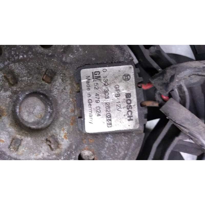 Recambio de electroventilador para opel vectra b berlina 2.0 dti referencia OEM IAM 0130303849 52475659 BOSCH