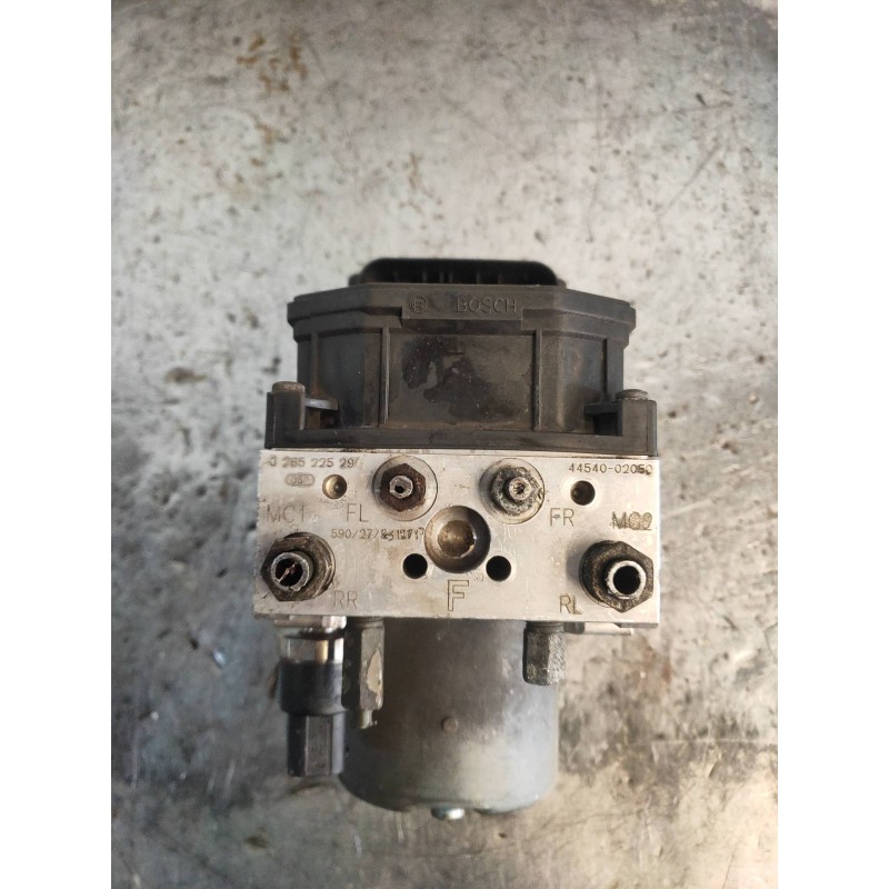 Recambio de abs para toyota corolla familiar (e12) 1.4 d-4d luna referencia OEM IAM 0265225290 0265950133 4454002050 8954102090