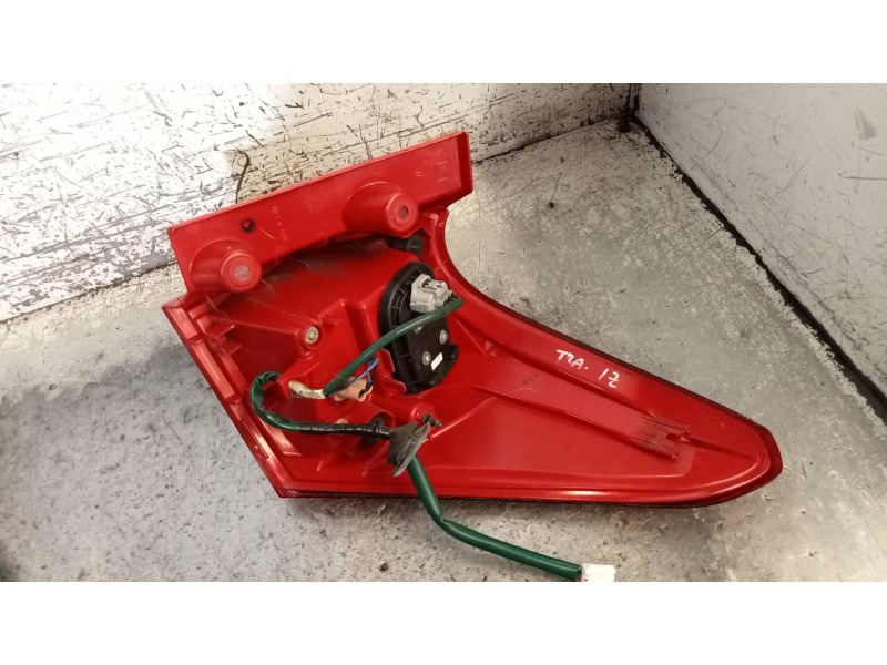 Recambio de piloto trasero izquierdo para toyota auris touring sports (e18) 1.8 16v cat (híbrido) referencia OEM IAM   