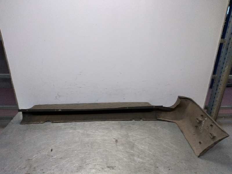 Recambio de paragolpes trasero para ford transit connect (tc7) referencia OEM IAM    Recambio de paragolpes trasero para ford transit connect (tc7) referencia OEM IAM