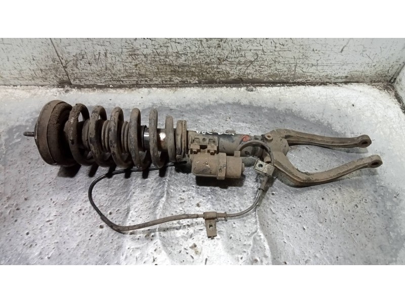 Recambio de amortiguador delantero derecho para kia opirus básico referencia OEM IAM 546213F300  