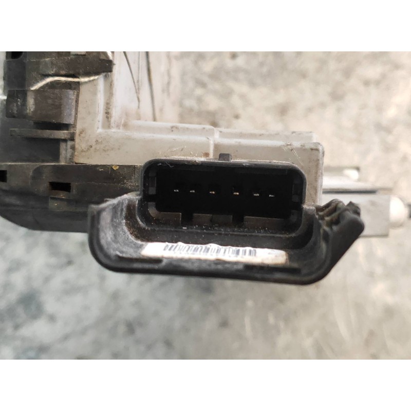 Recambio de motor cierre centralizado trasero derecho para citroen c5 berlina exclusive referencia OEM IAM 574394  