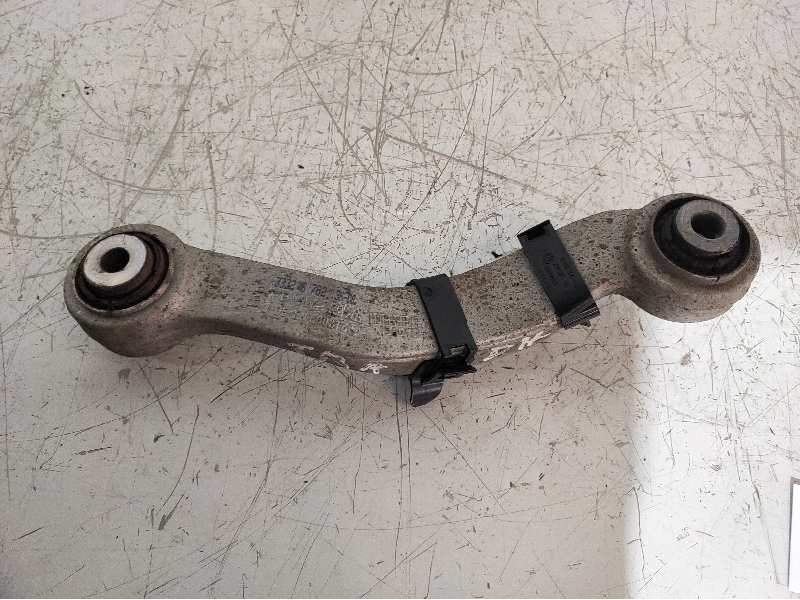 Recambio de brazo suspension superior trasero derecho para bmw serie 5 lim. (f10) 520d referencia OEM IAM 3332678213608 6082T6 
