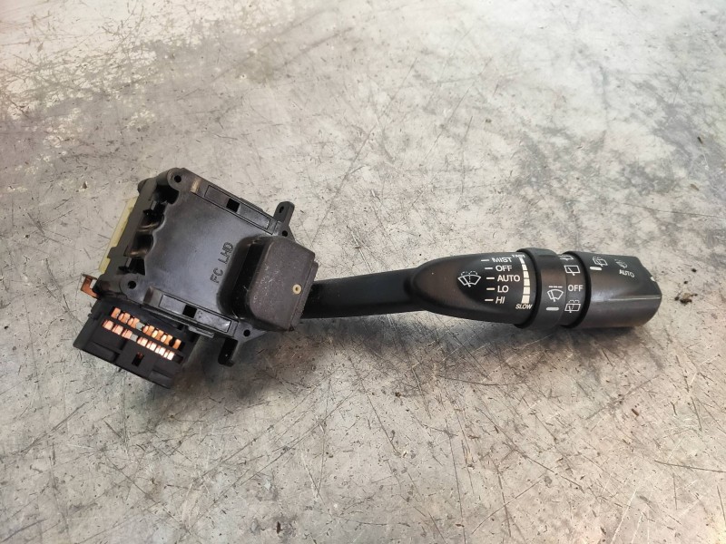 Recambio de mando limpia para ssangyong kyron 200 xdi limited referencia OEM IAM   8590009152