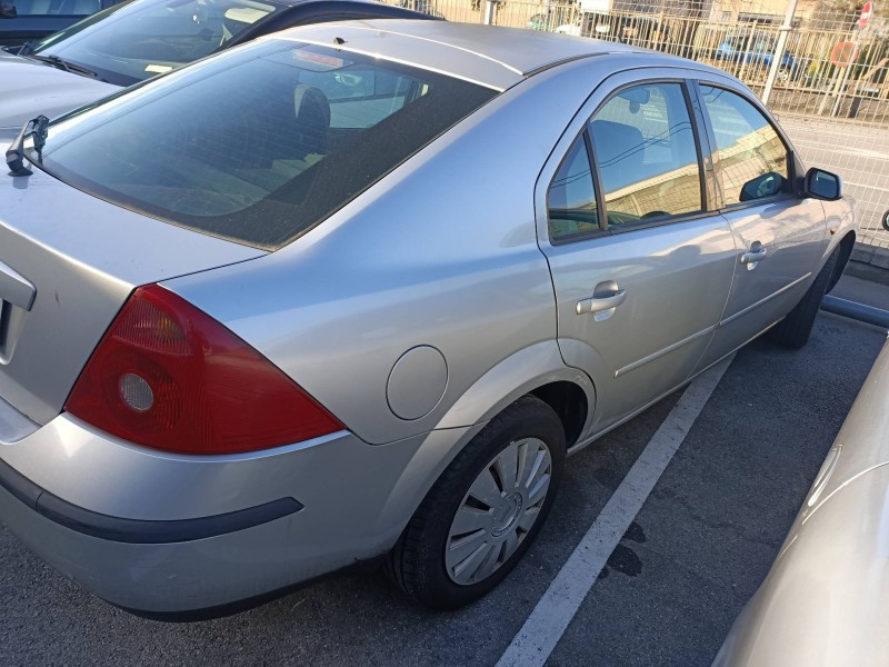 ford mondeo berlina (ge) del año 2003