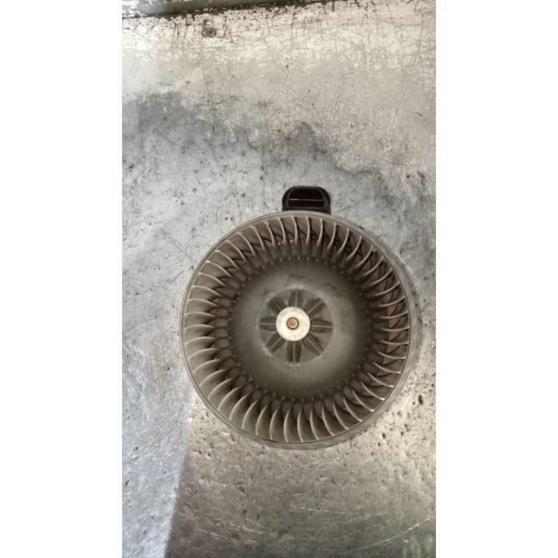 Recambio de motor calefaccion para toyota auris touring sports (e18) 1.8 16v cat (híbrido) referencia OEM IAM AV2727008084  