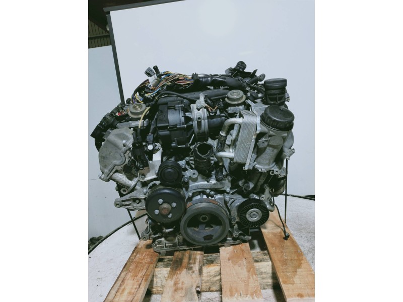 Recambio de motor completo para mercedes clase c (w203) berlina 240 (203.061) referencia OEM IAM 112912 30713927 