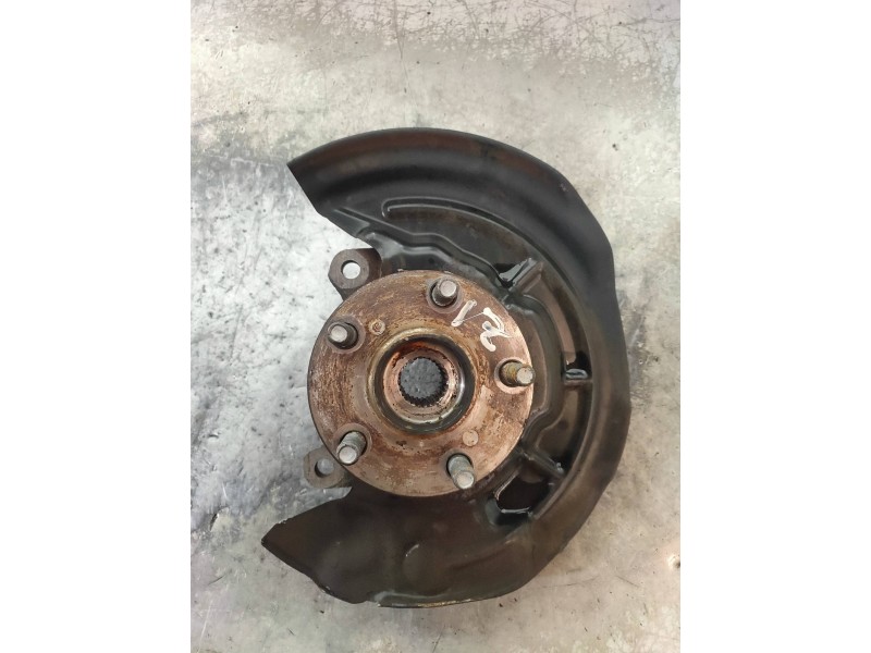 Recambio de mangueta delantera izquierda para toyota avensis berlina (t 22) 1.6 tempus (4-ptas.) referencia OEM IAM   