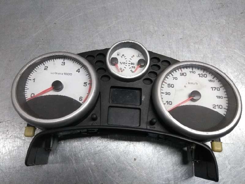 Recambio de cuadro instrumentos para peugeot 207 confort referencia OEM IAM 9666133180  