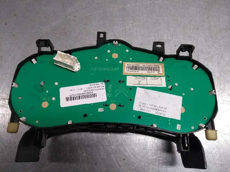 Recambio de cuadro instrumentos para peugeot 207 confort referencia OEM IAM 9666133180  