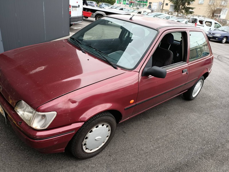 ford fiesta berl./courier del año 1995