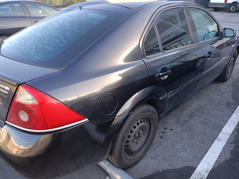 ford mondeo berlina (ge) del año 2005