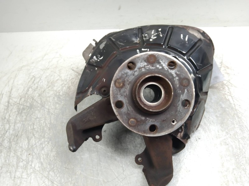 Recambio de mangueta delantera izquierda para seat altea (5p1) stylance / style referencia OEM IAM   