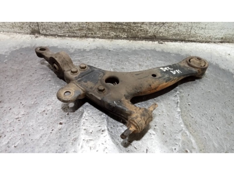 Recambio de brazo suspension inferior delantero derecho para kia opirus básico referencia OEM IAM   