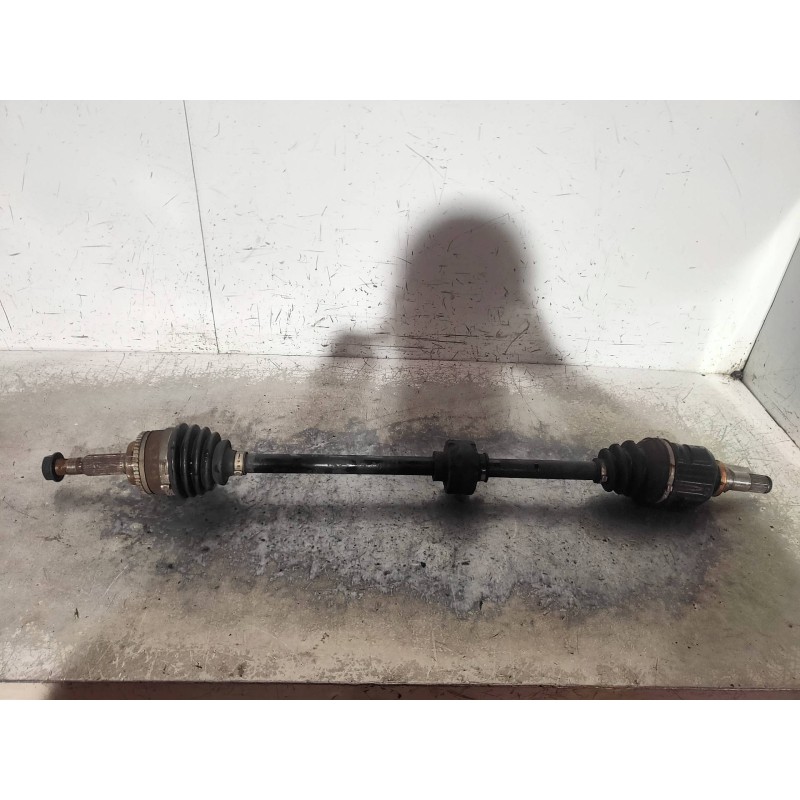 Recambio de transmision delantera derecha para toyota avensis berlina (t 22) 1.6 tempus (4-ptas.) referencia OEM IAM   