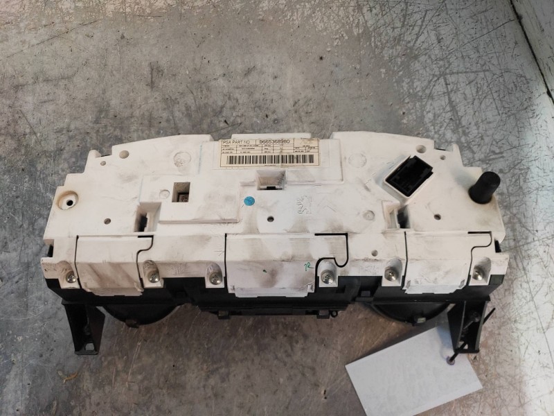 Recambio de cuadro instrumentos para citroen c5 berlina exclusive referencia OEM IAM 9665368980  
