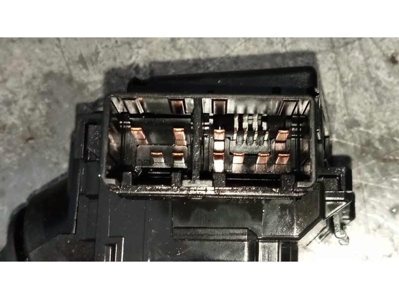 Recambio de mando limpia para toyota auris touring sports (e18) 1.8 16v cat (híbrido) referencia OEM IAM   